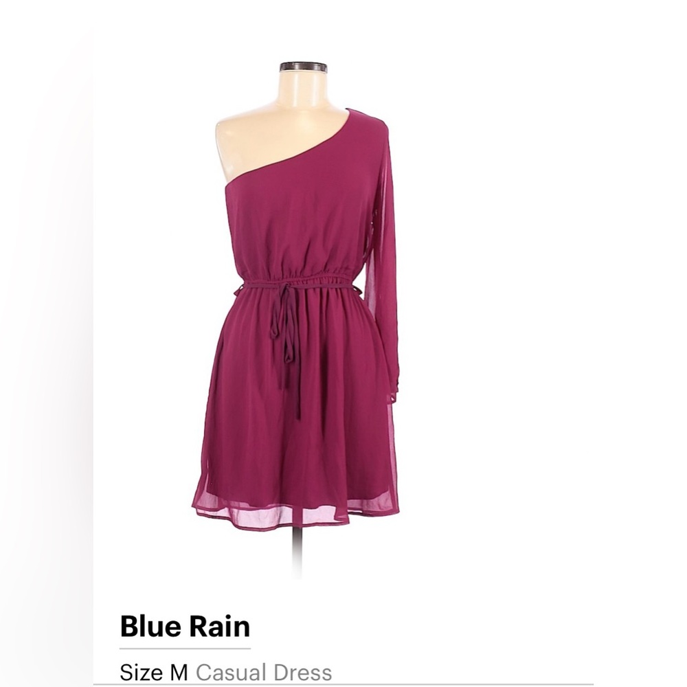 One shoulder chiffon dress